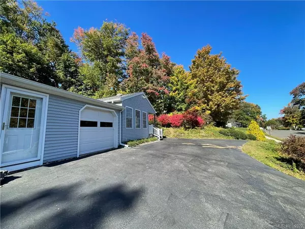 Cheshire, CT 06410,85 Brentwood Drive
