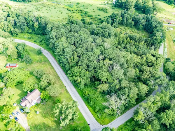Pomfret, CT 06259,97 Blossom Drive