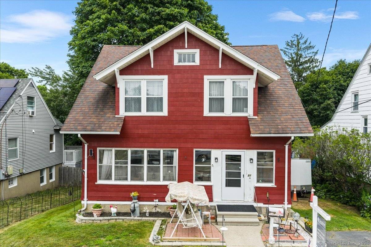 51 Morgan Street, New London, CT 06320