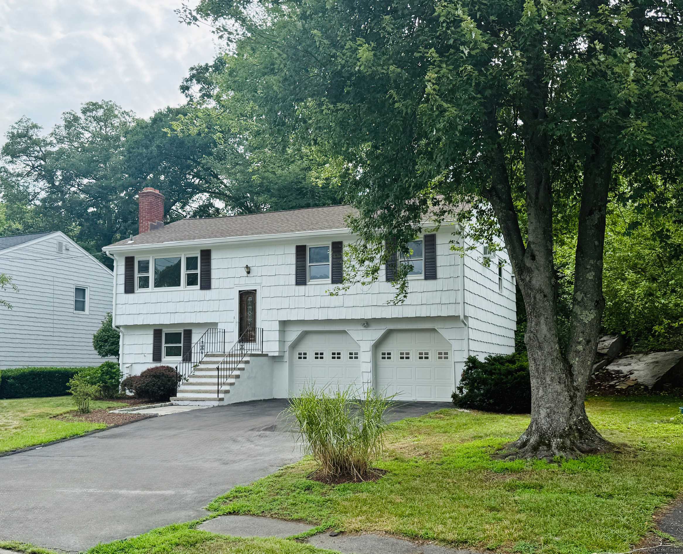 53 Valley View Road, Norwalk, CT 06851