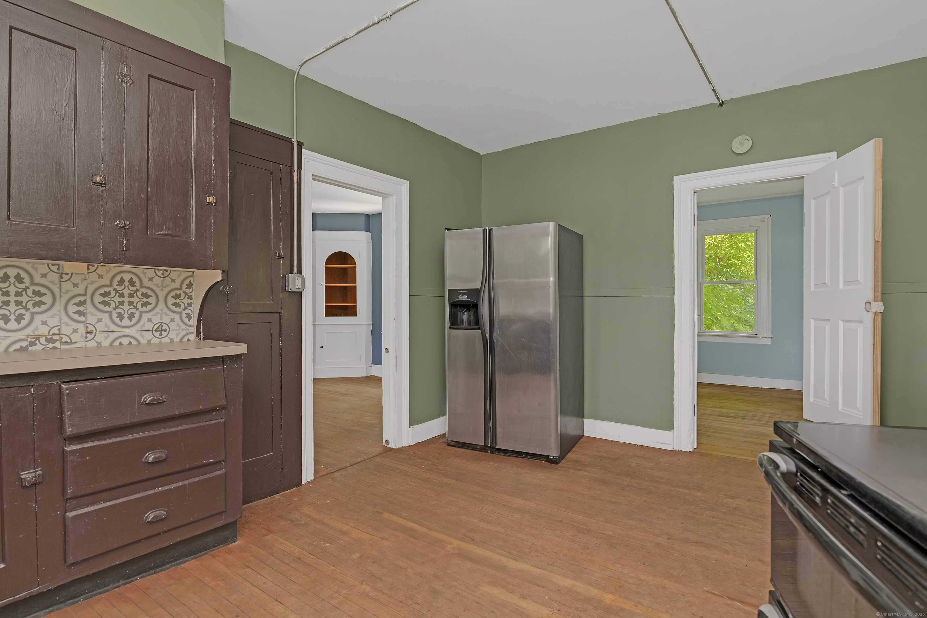 Naugatuck, CT 06770,696 High Street