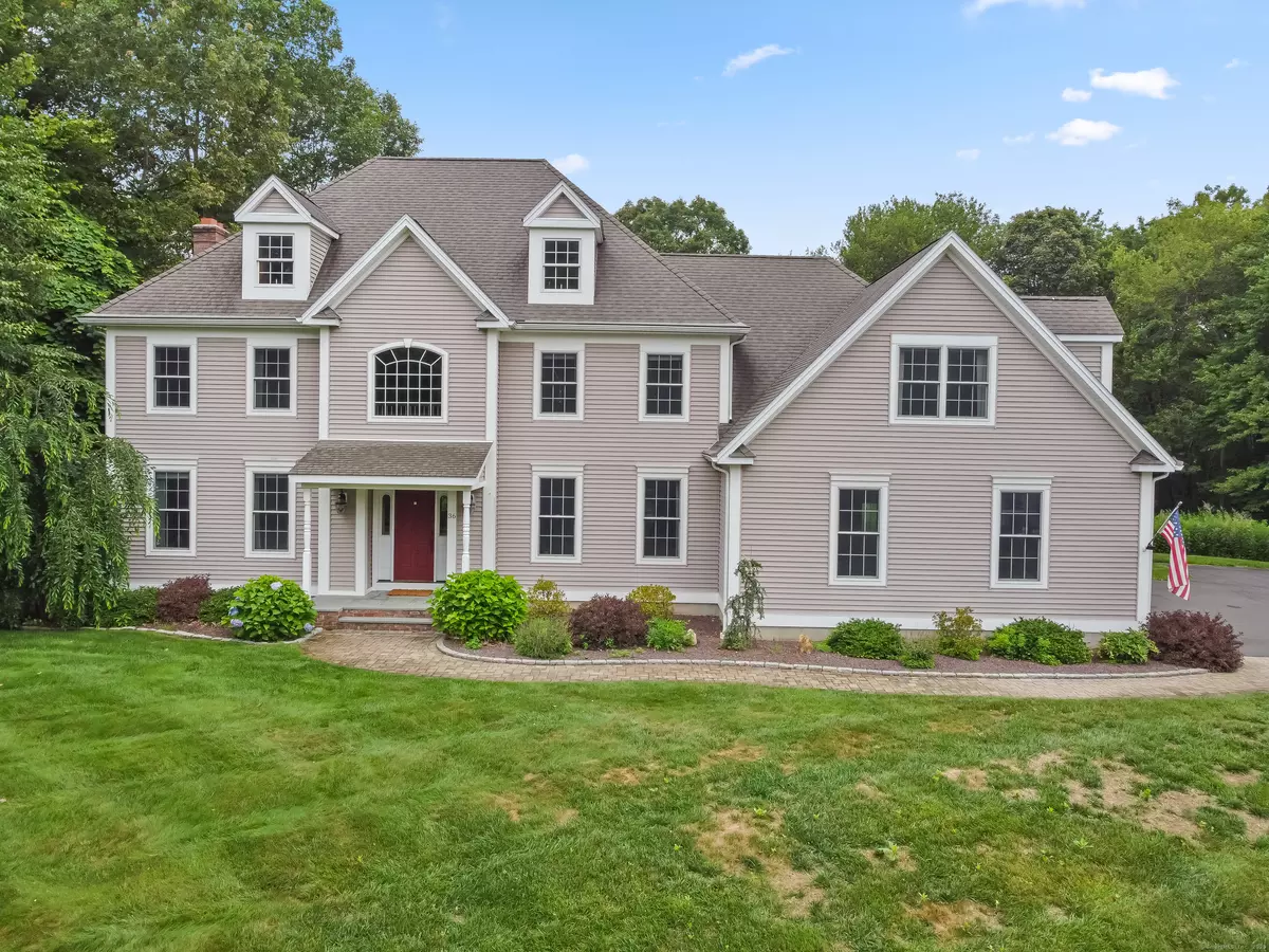 Canton, CT 06019,36 Blueberry Lane