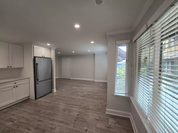 112 Glenwood Avenue #112, Bridgeport, CT 06610