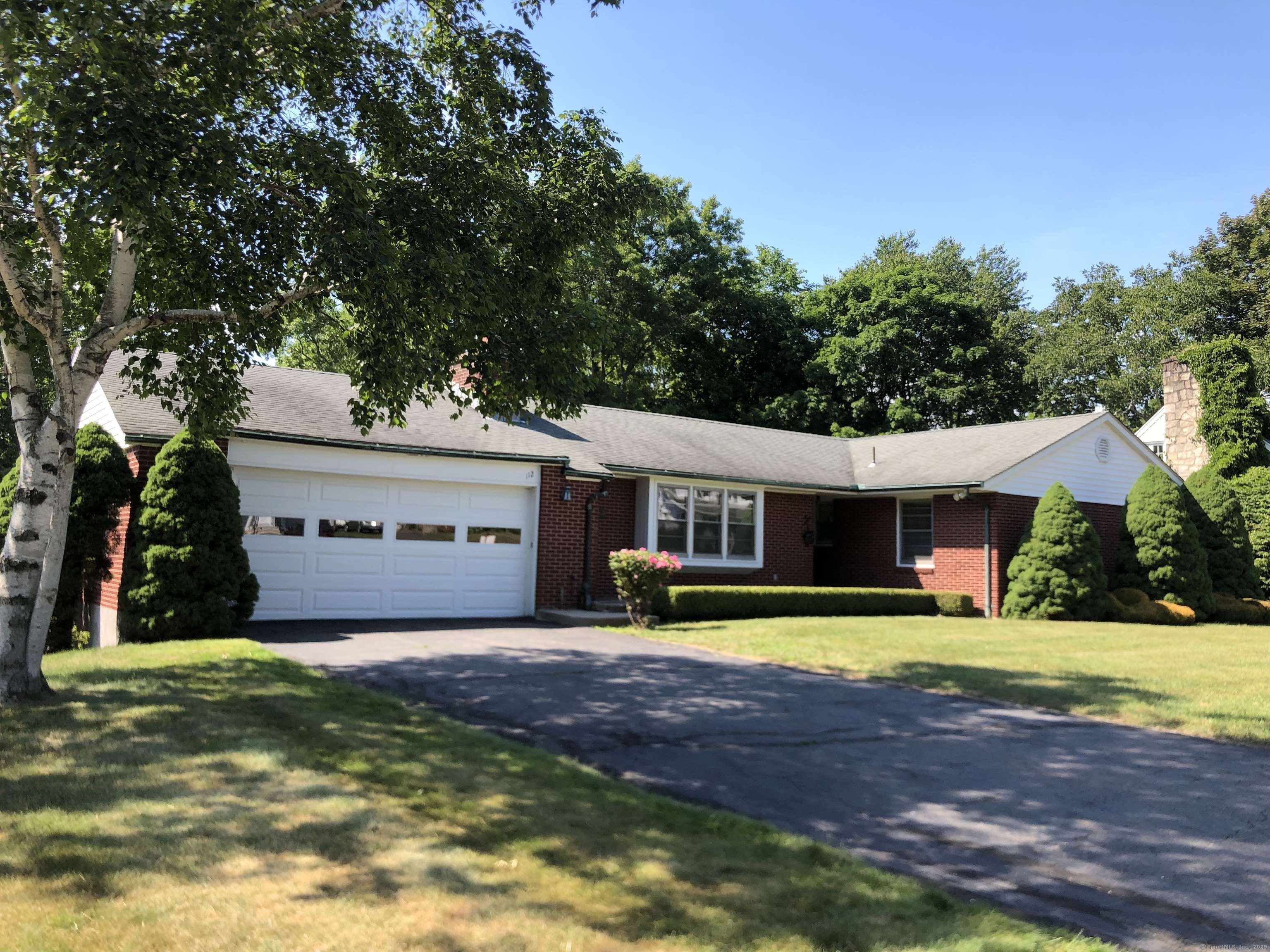 112 East Main Street, Wallingford, CT 06492