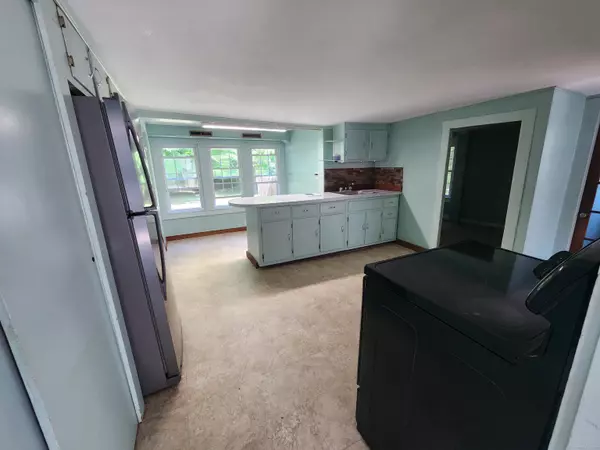 Montville, CT 06370,1499 Old Colchester Road