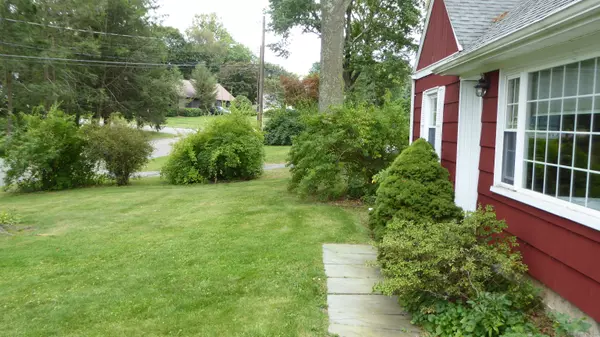 Stamford, CT 06902,50 Long Hill Drive