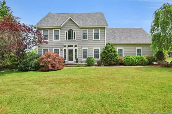 2 Kimberly Way, Marlborough, CT 06447