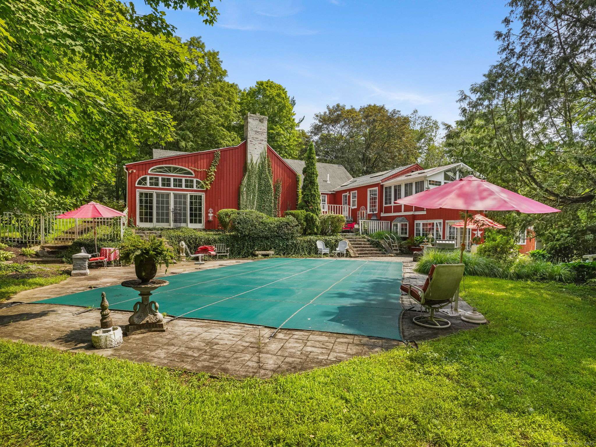 4 Whippoorwill Lane, Weston, CT 06883