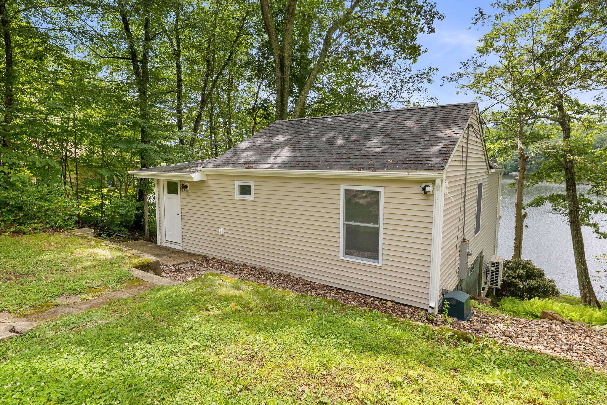145 Lakeview Drive, Colchester, CT 06415