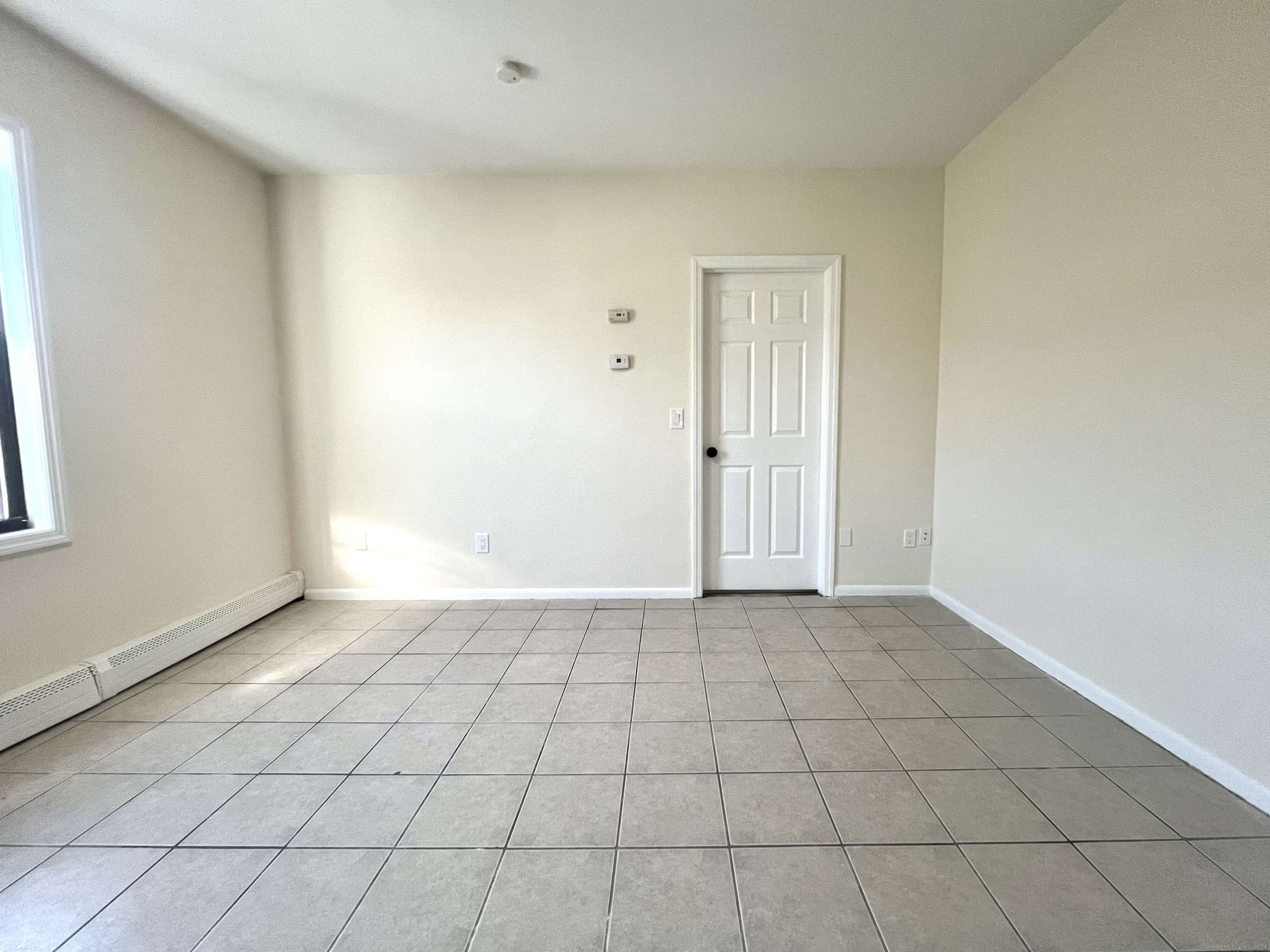 Stamford, CT 06902,236 Greenwich Avenue #7