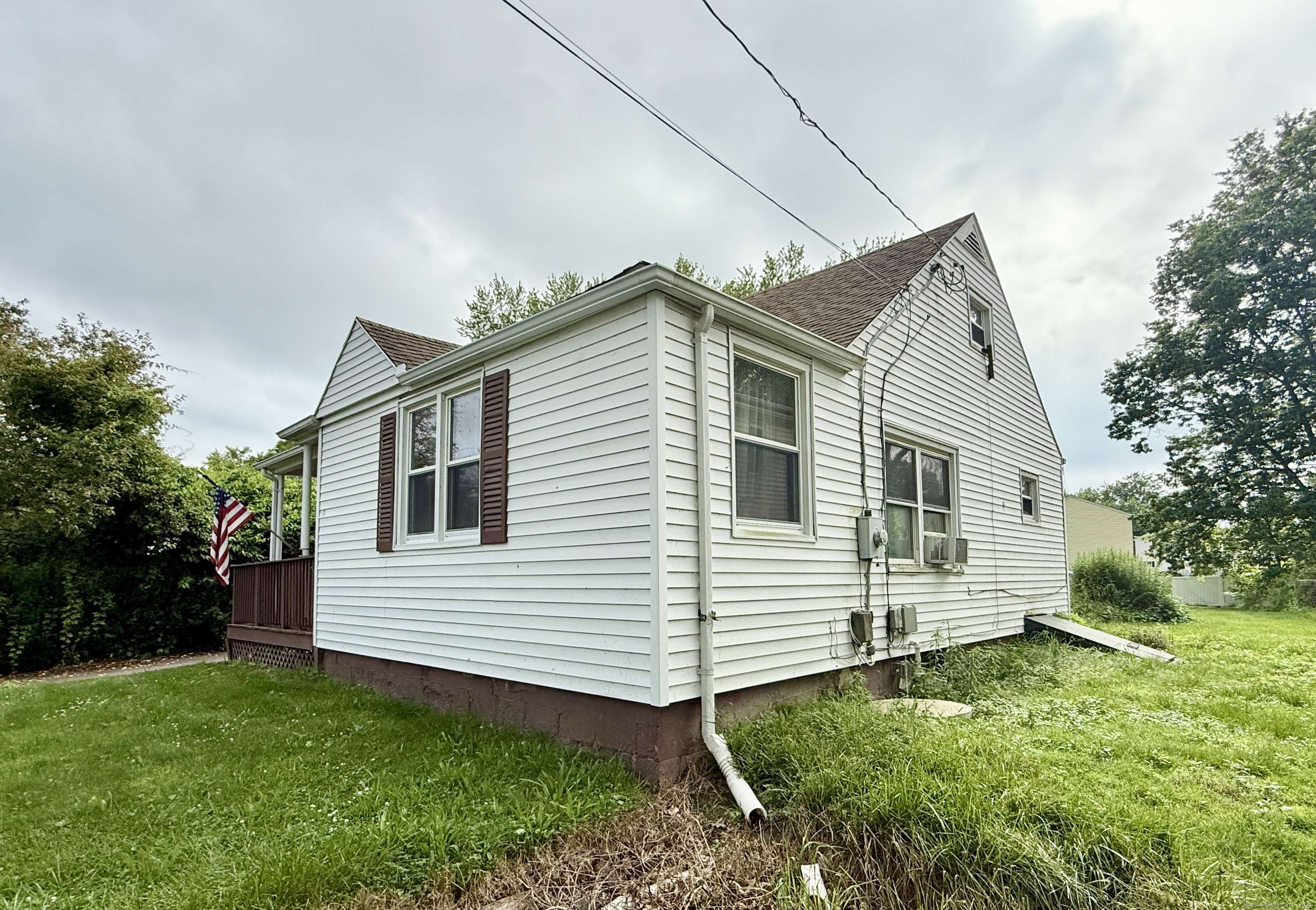 Enfield, CT 06082,17 Ohear Avenue