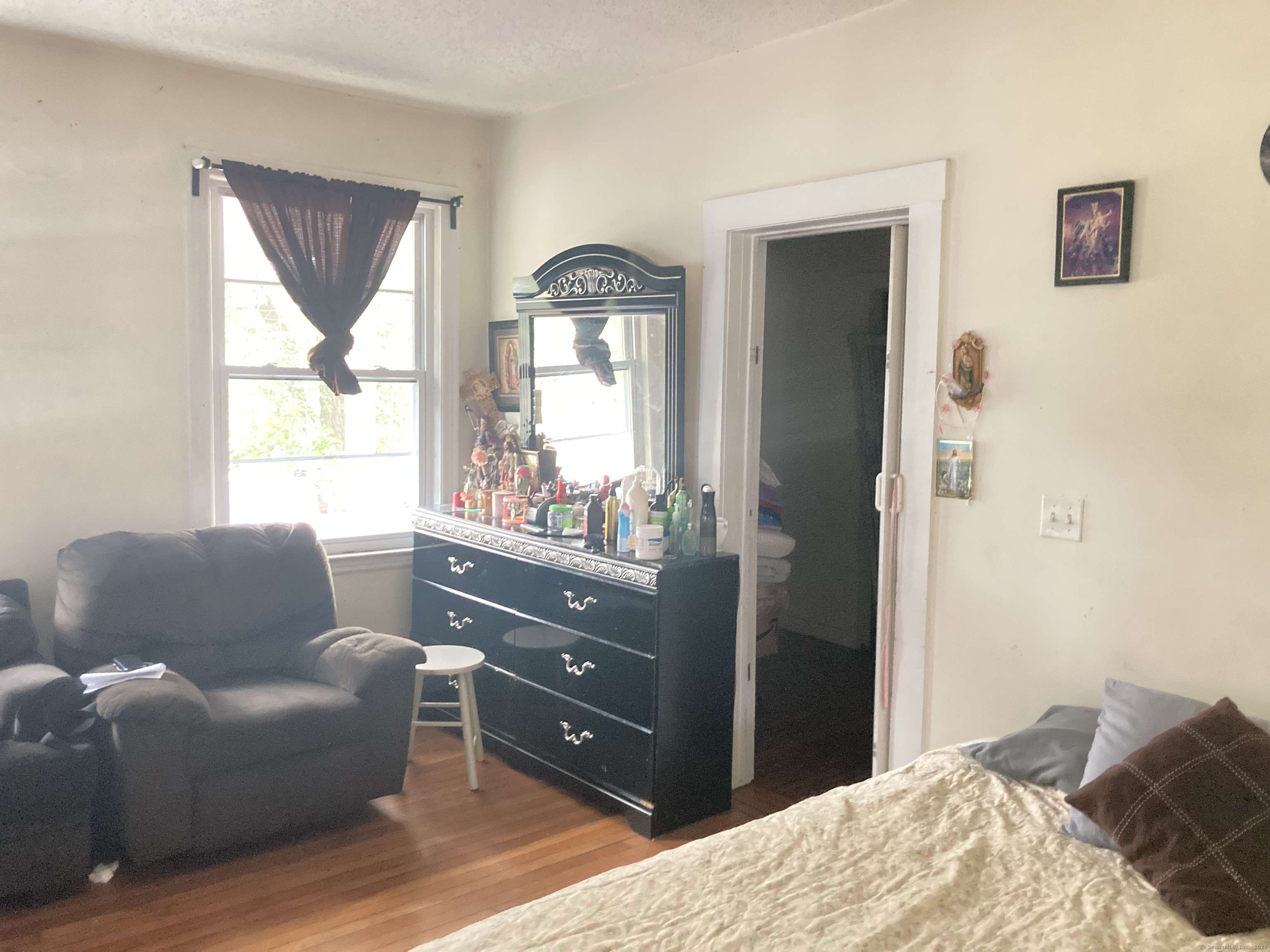 New Haven, CT 06511,607 Elm Street