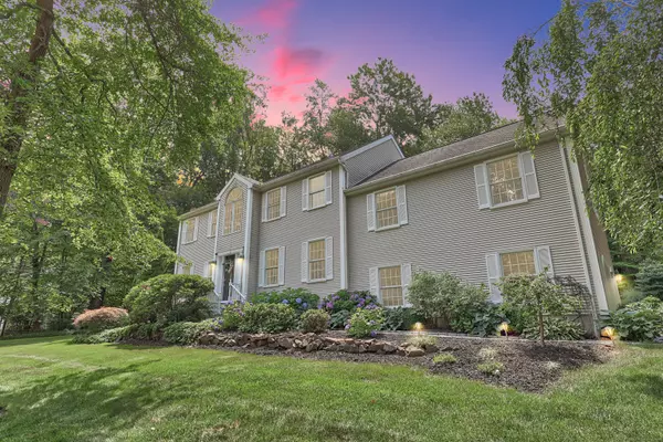 Prospect, CT 06712,39 Luke Street