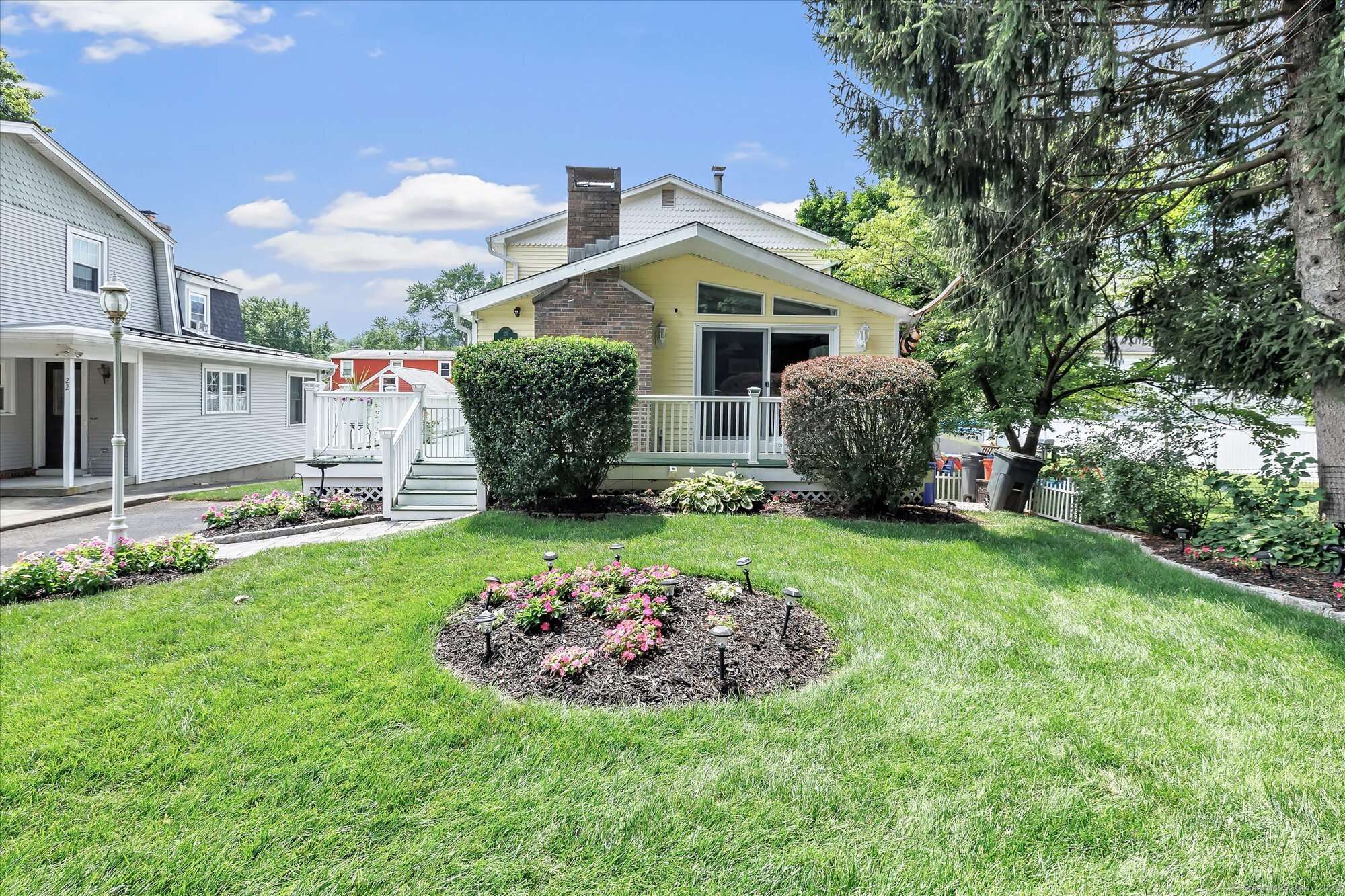Derby, CT 06418,24 Grove Avenue