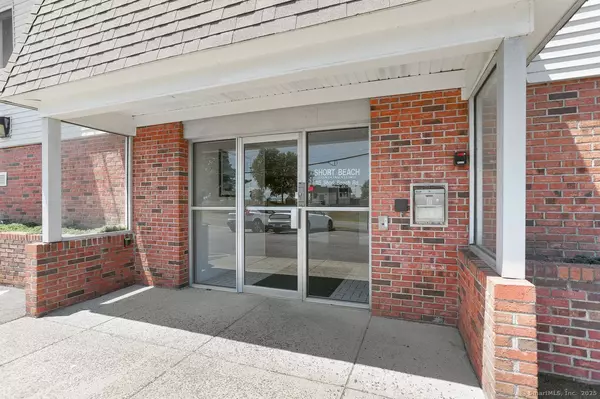 Stratford, CT 06615,115 Short Beach Road #312
