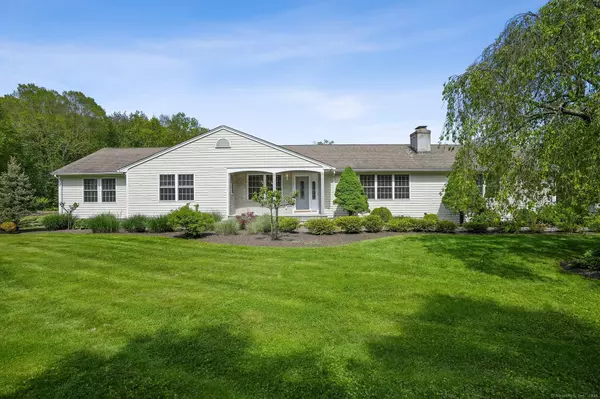 Easton, CT 06612,762 Sport Hill Road