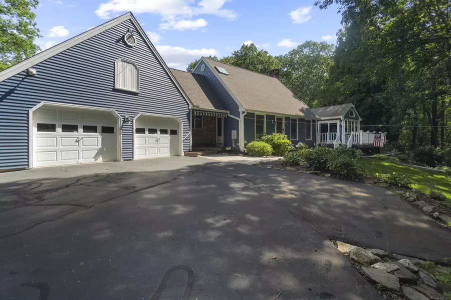 150 Buck Road, Hebron, CT 06248