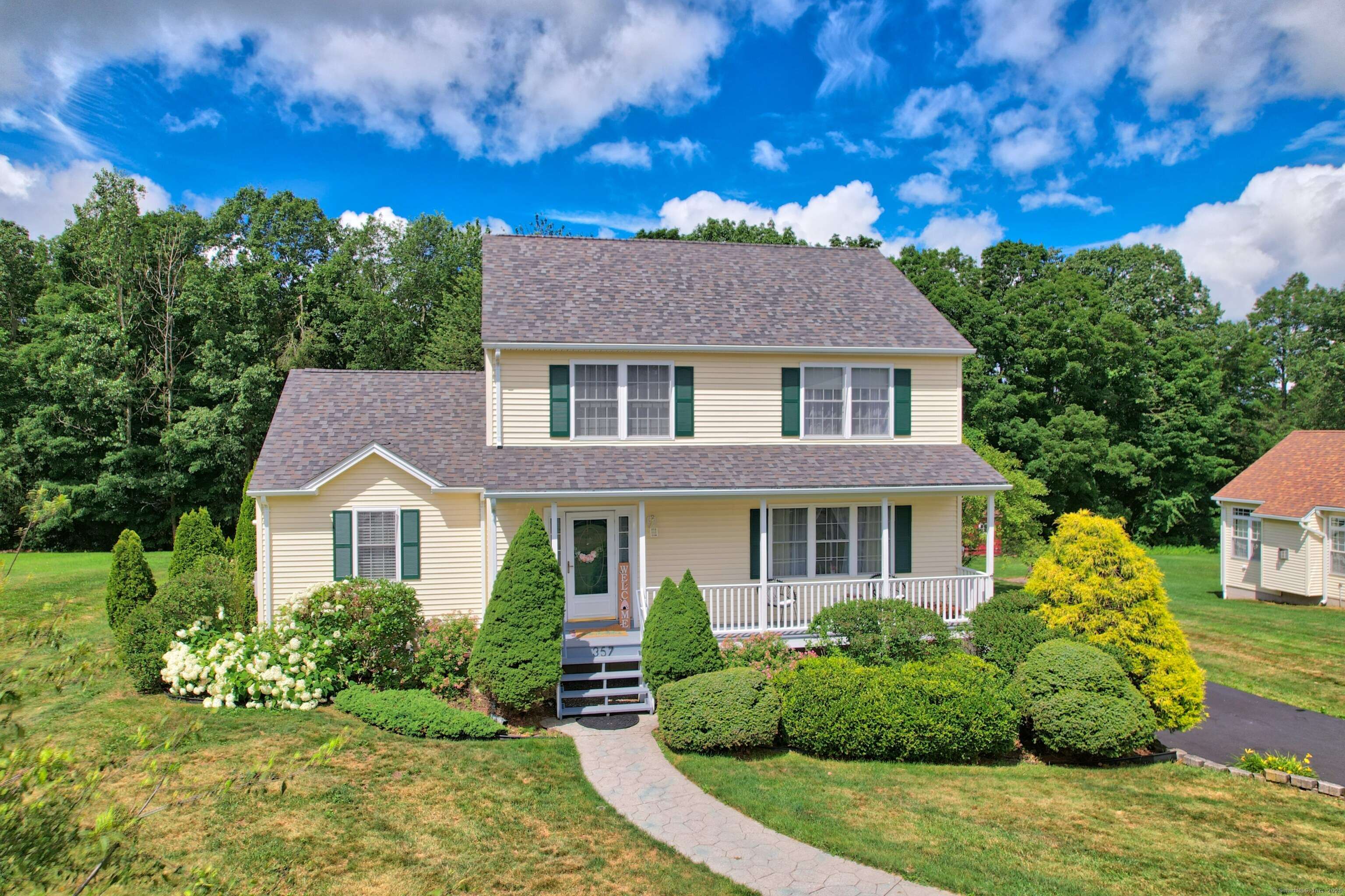 Thomaston, CT 06787,357 D Welton Way