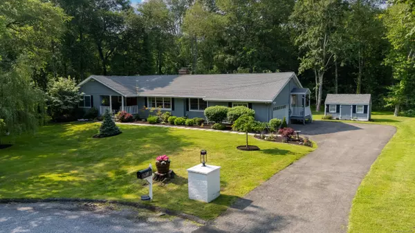 Stamford, CT 06903,43 Constance Lane