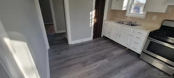 Danbury, CT 06810,4 Stratton Place