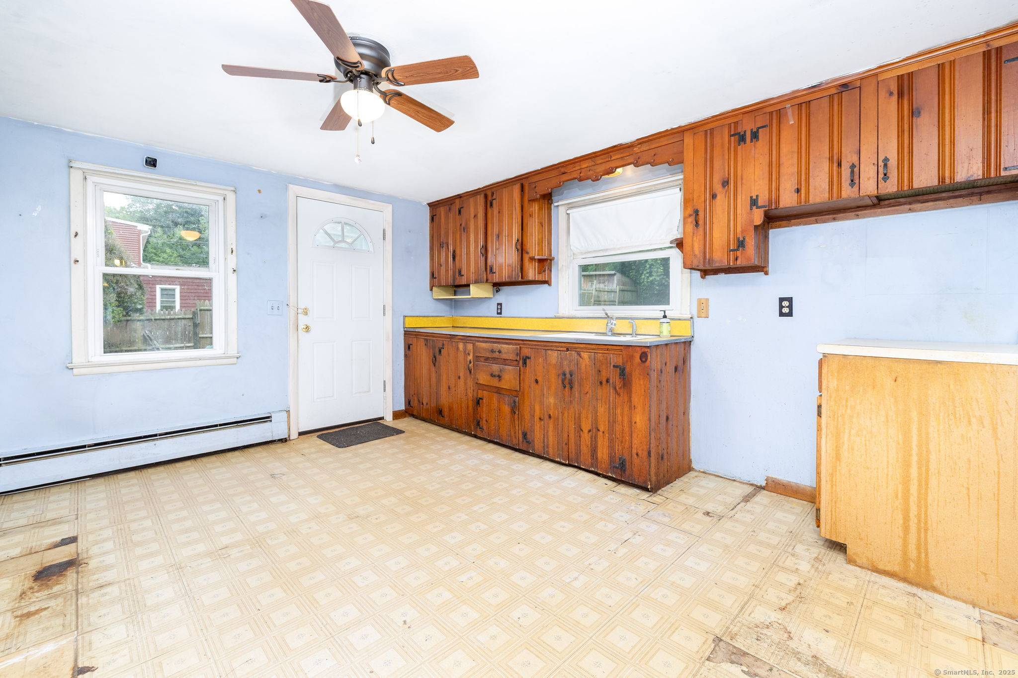 Groton, CT 06355,25 Hillside Drive