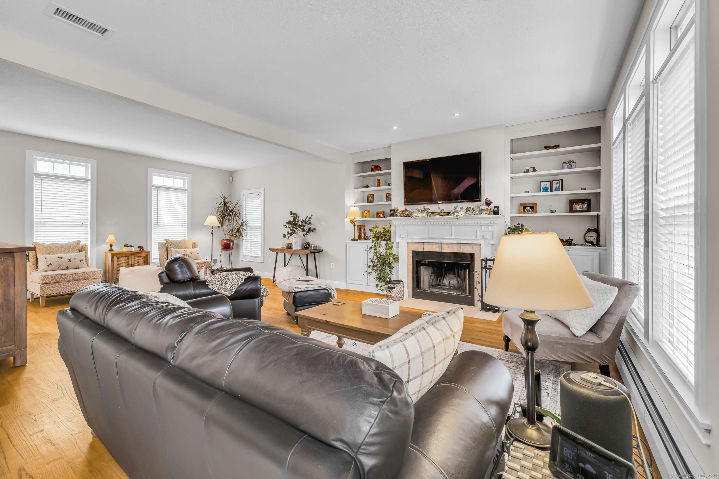 Middletown, CT 06457,23 Falmouth Court