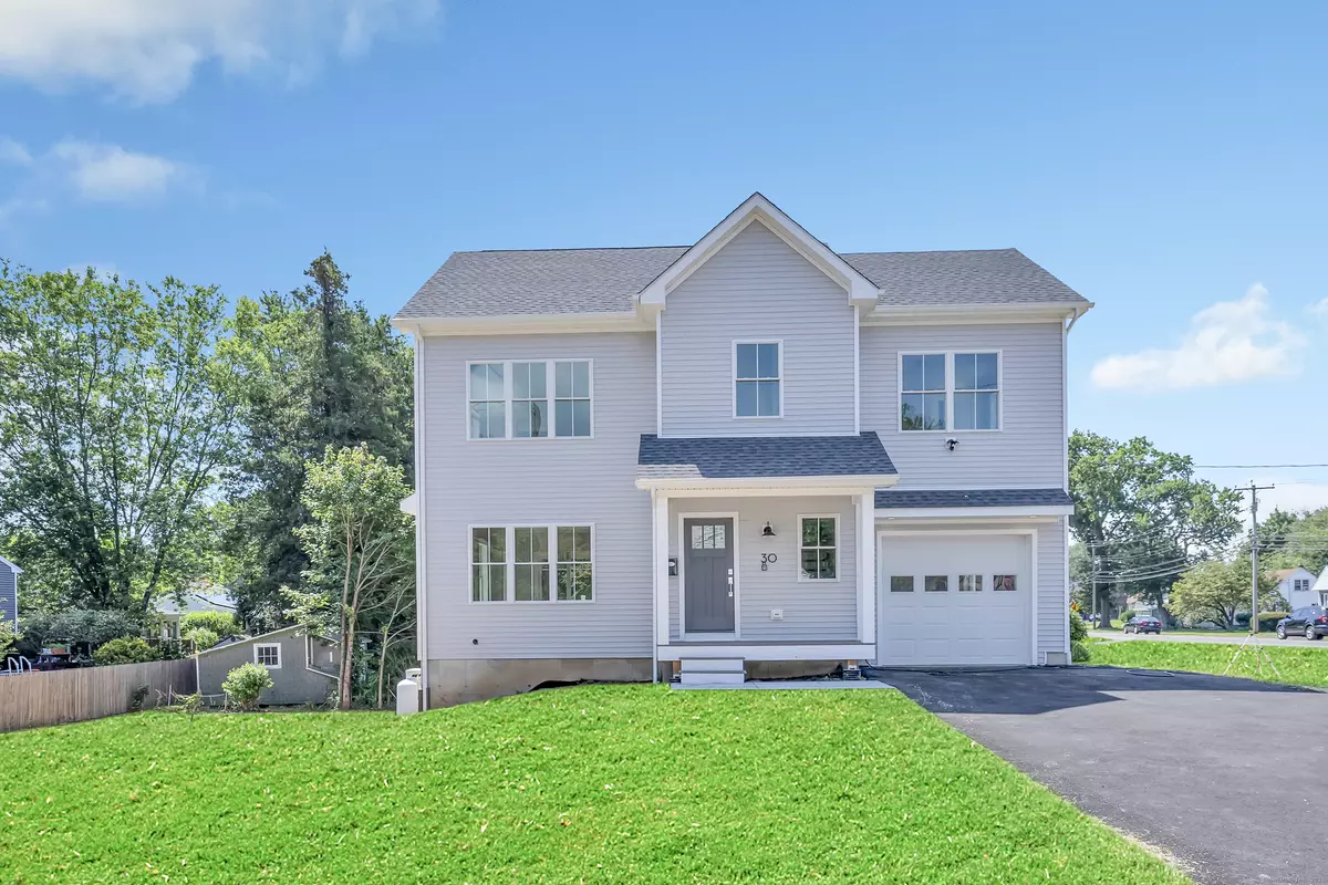 Stratford, CT 06614,30 Bayberry Lane