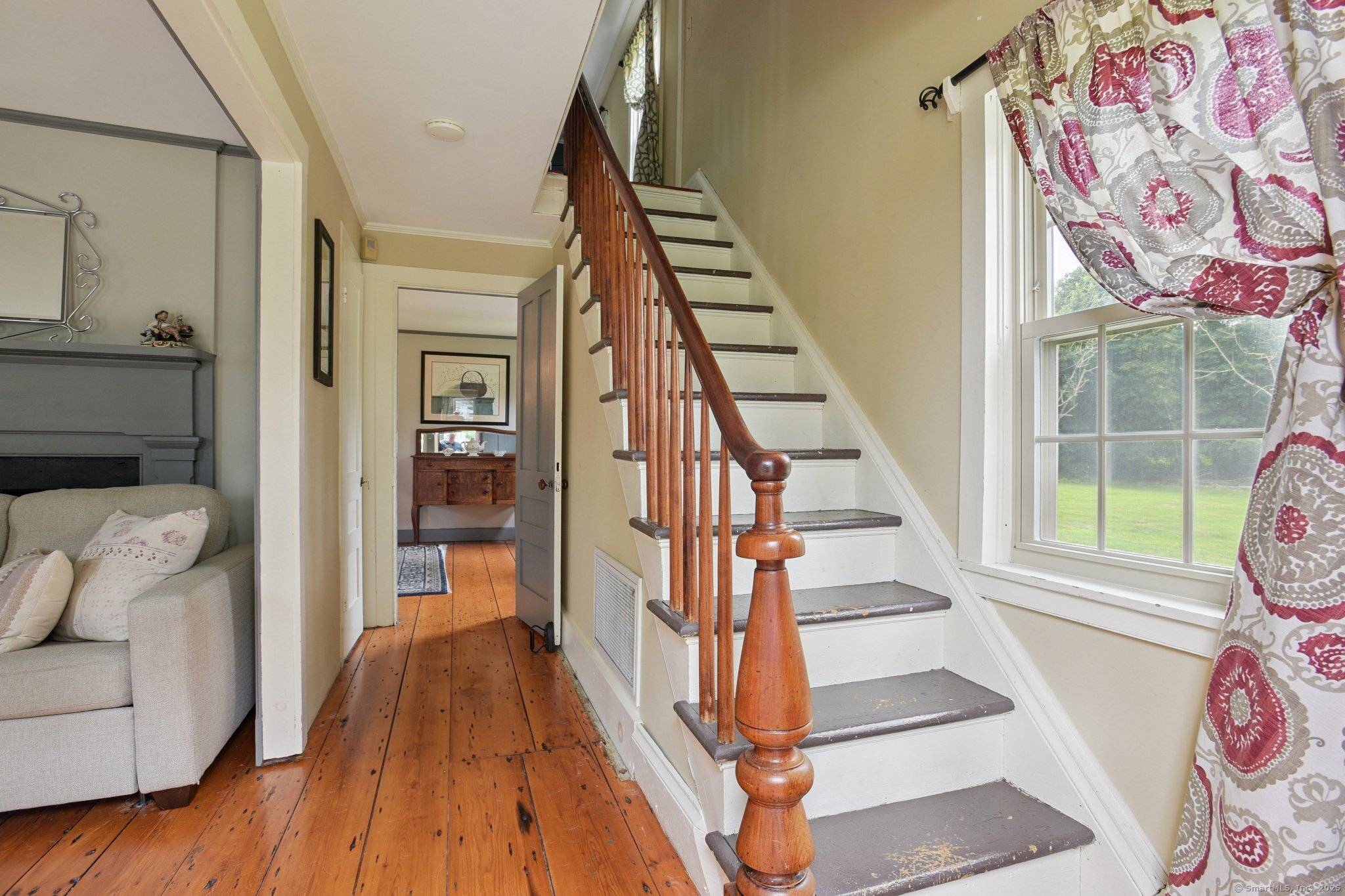 Waterford, CT 06385,186 Rope Ferry Road