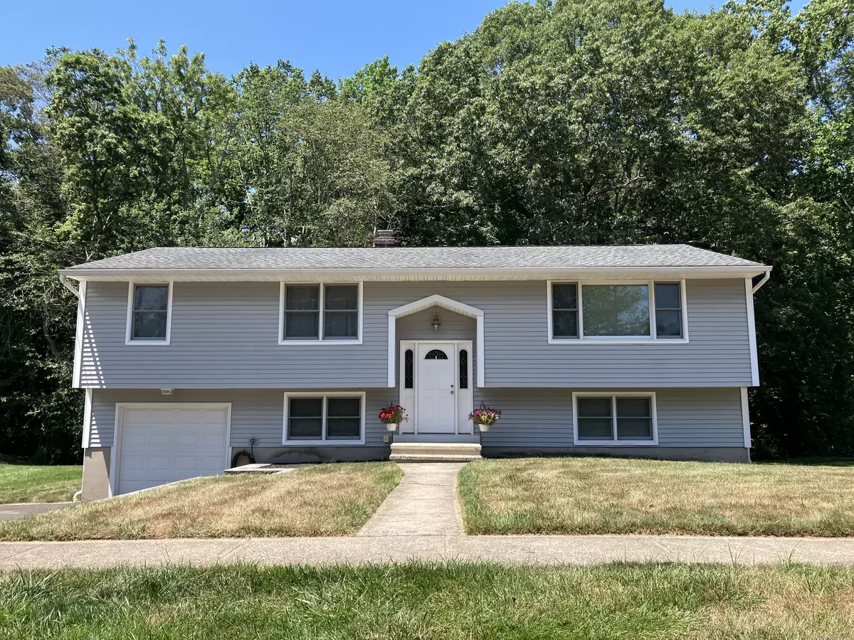 Hamden, CT 06517,55 Dadio Road
