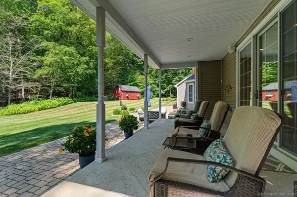 Montville, CT 06382,360 Raymond Hill Road