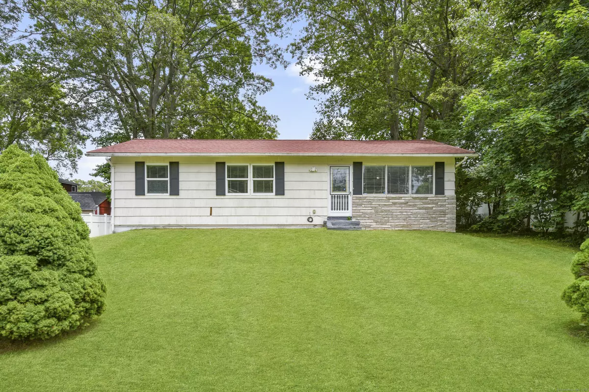 Bridgeport, CT 06606,198 Macon Drive