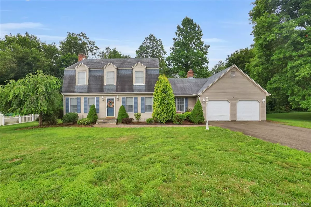 Meriden, CT 06450,79 Carriage Drive East