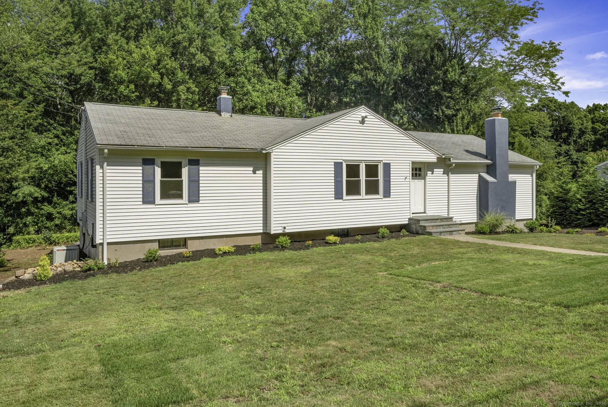 Cheshire, CT 06410,31 Roslyn Drive
