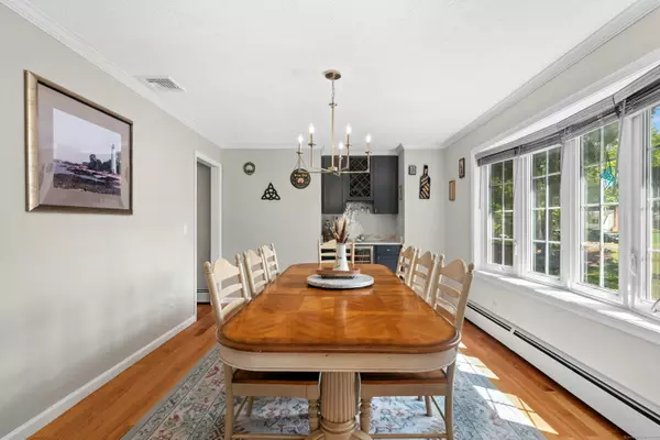 Oxford, CT 06478,60 Oakwood Drive