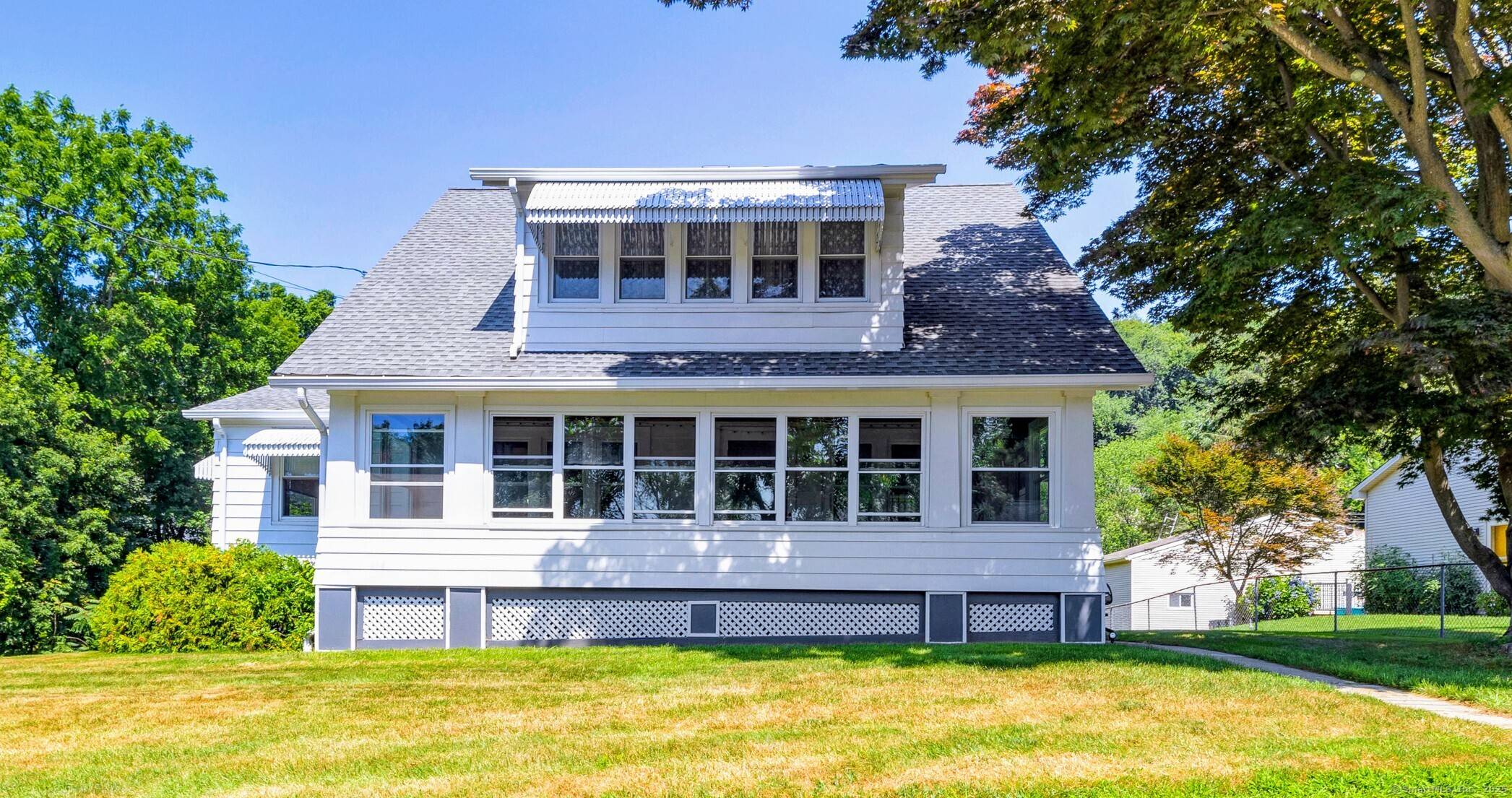 8 Homestead Avenue, Derby, CT 06418