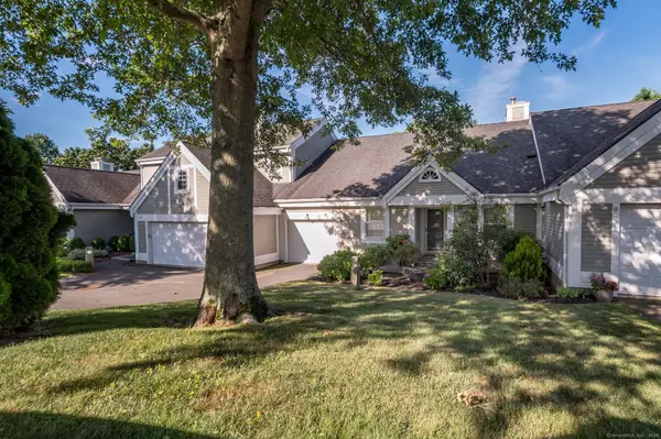 40 Legend Hill Road #40, Madison, CT 06443