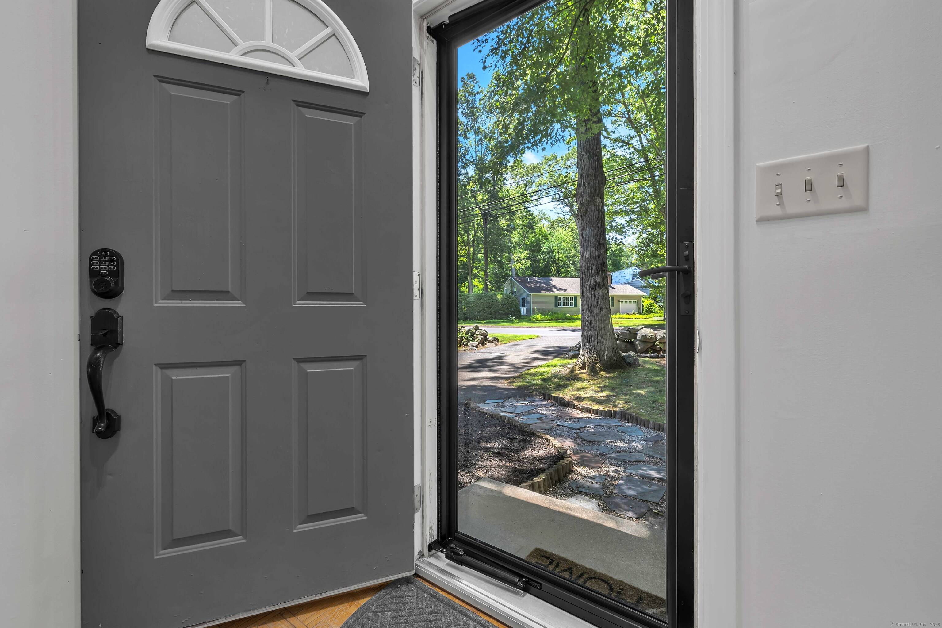 Ledyard, CT 06335,8 Oakwood Drive