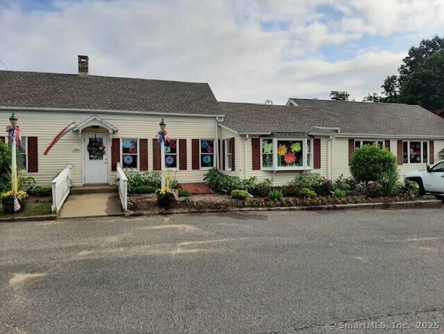 Southwick, MA 01077,636 College Highway Street