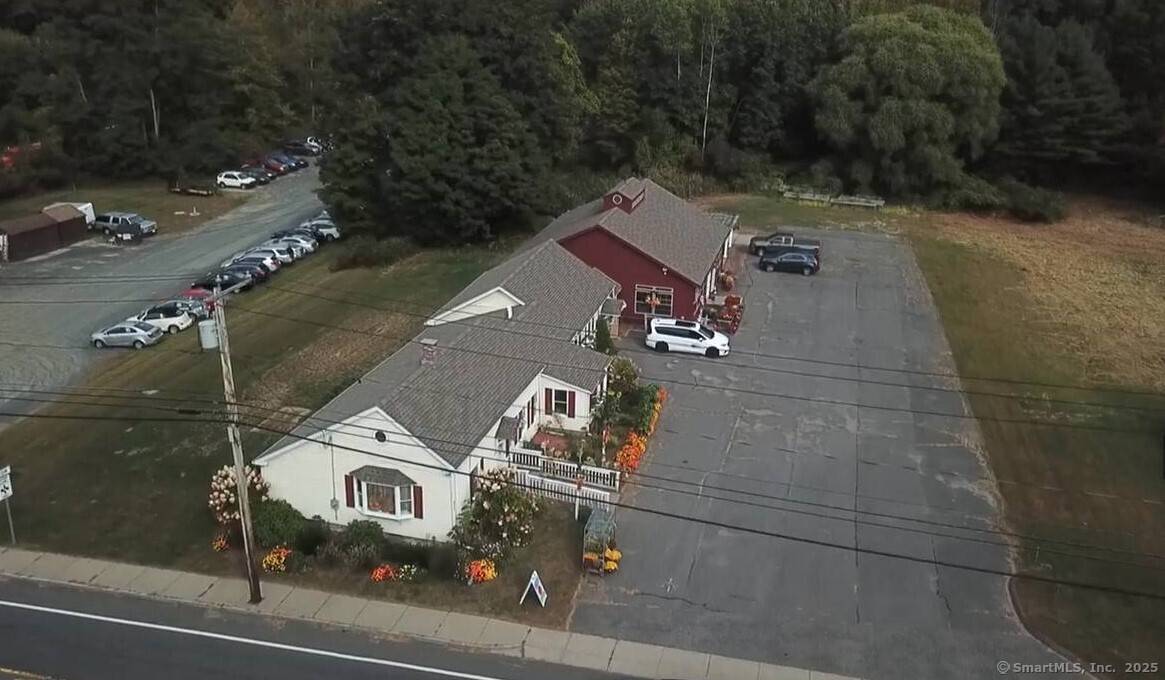 636 College Highway Street, Southwick, MA 01077