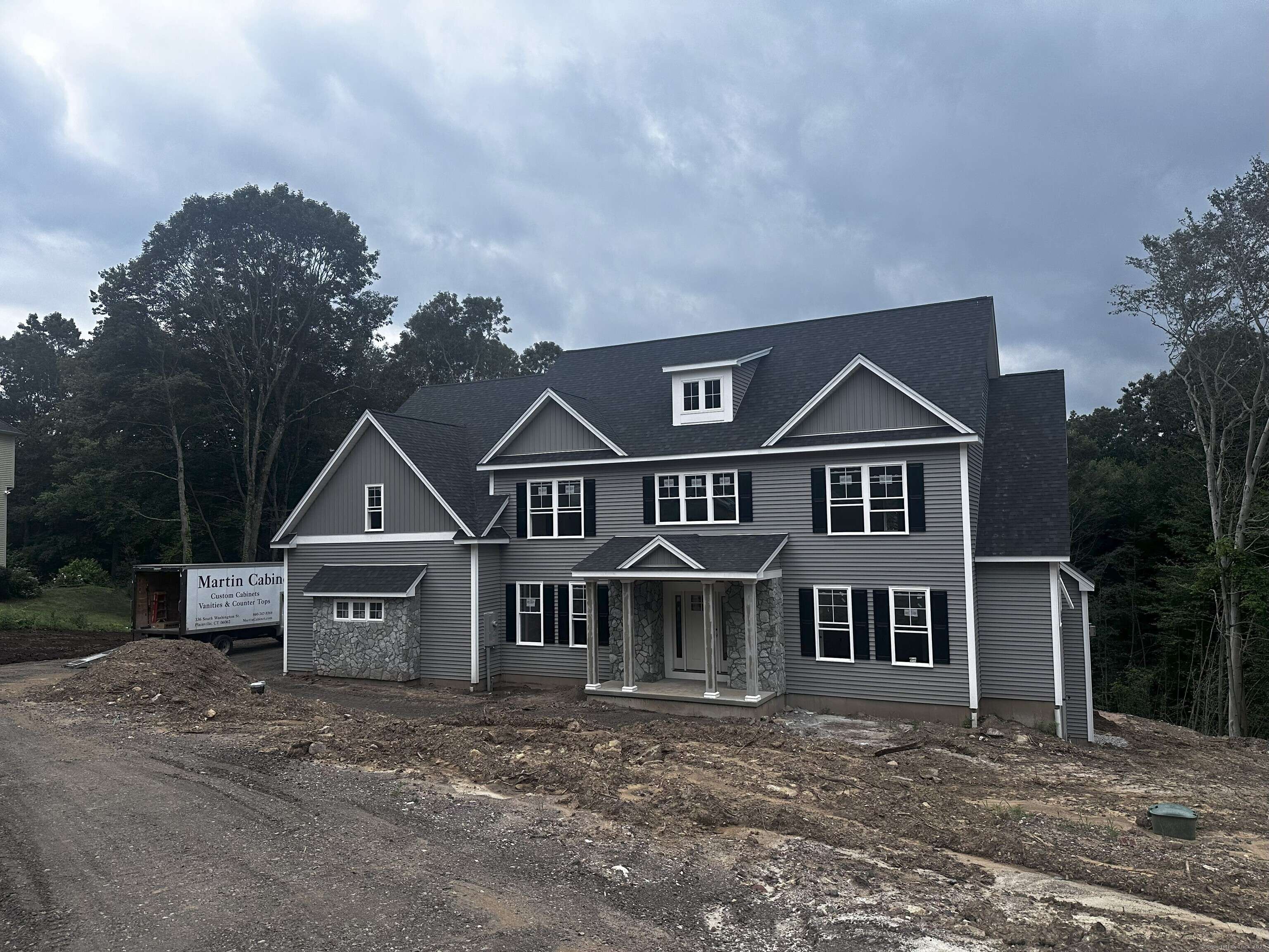 241 Old Farms Road, Glastonbury, CT 06073