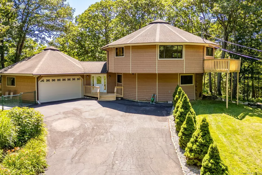 27 Doubleday Road, Columbia, CT 06237