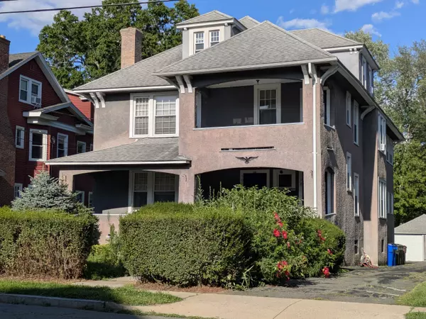 106 Maplewood Avenue, West Hartford, CT 06119