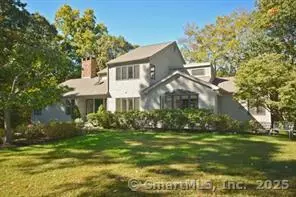 Weston, CT 06883,18 Thorp Drive