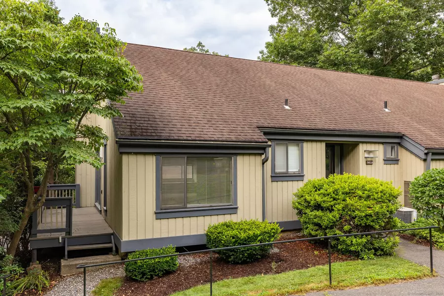843 Heritage Village #A, Southbury, CT 06488