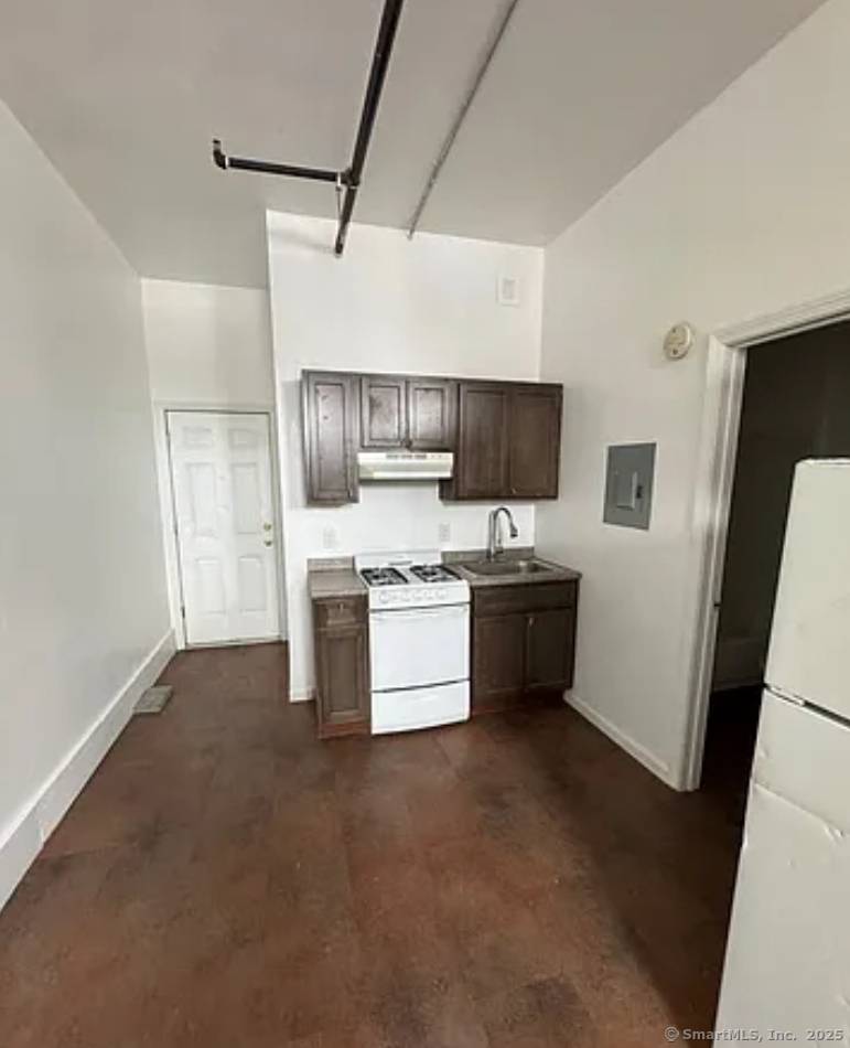 2016 Main Street #3, Bridgeport, CT 06604
