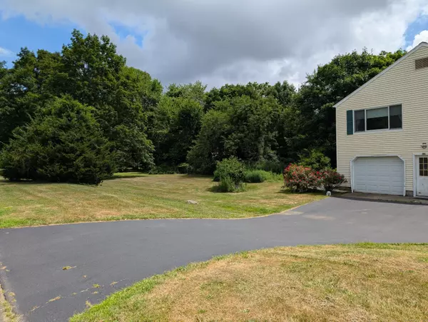 Guilford, CT 06437,2805 Boston Post Road
