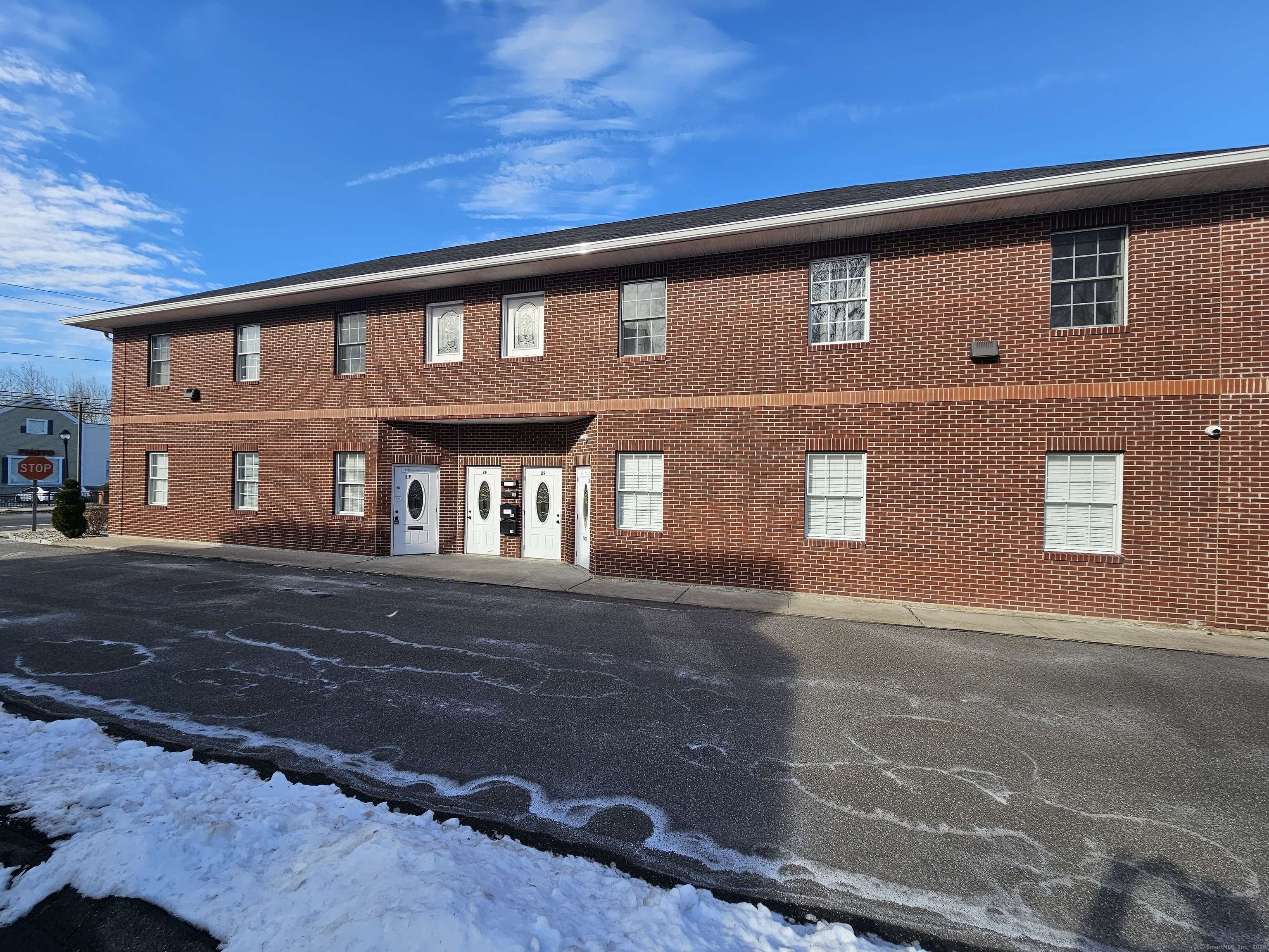 979 Farmington Avenue #1F, Berlin, CT 06037