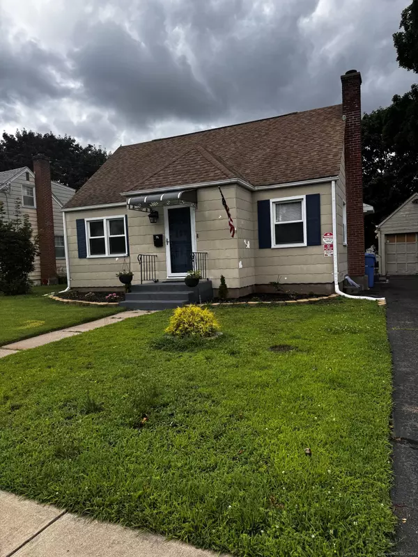 71 Linnmore Drive, Manchester, CT 06040