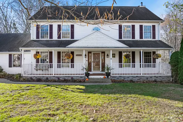Ledyard, CT 06339,6 Wolf Ridge Gap