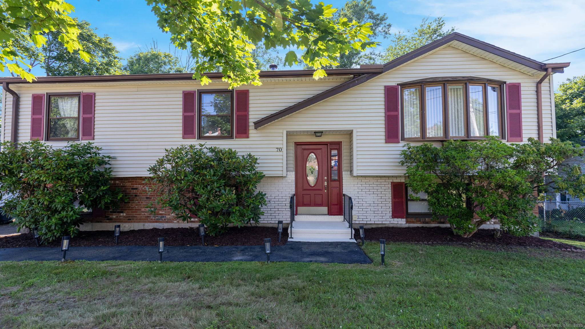 West Haven, CT 06516,70 Island Lane